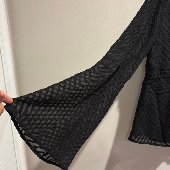 Endless Rose Black Blouse size L - Picture 2 of 7